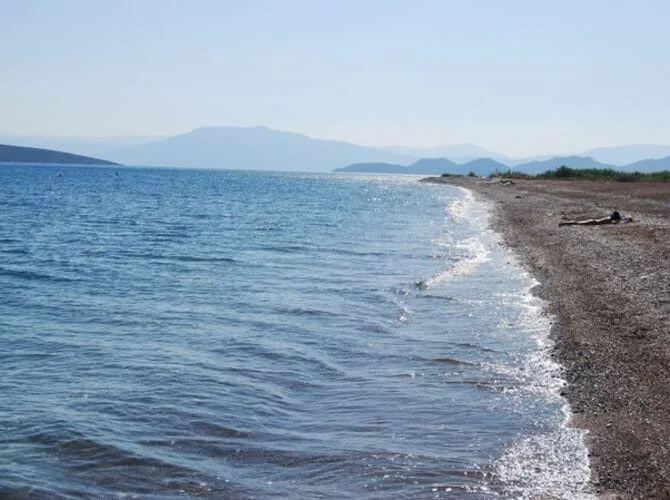 Cantia watersports scene