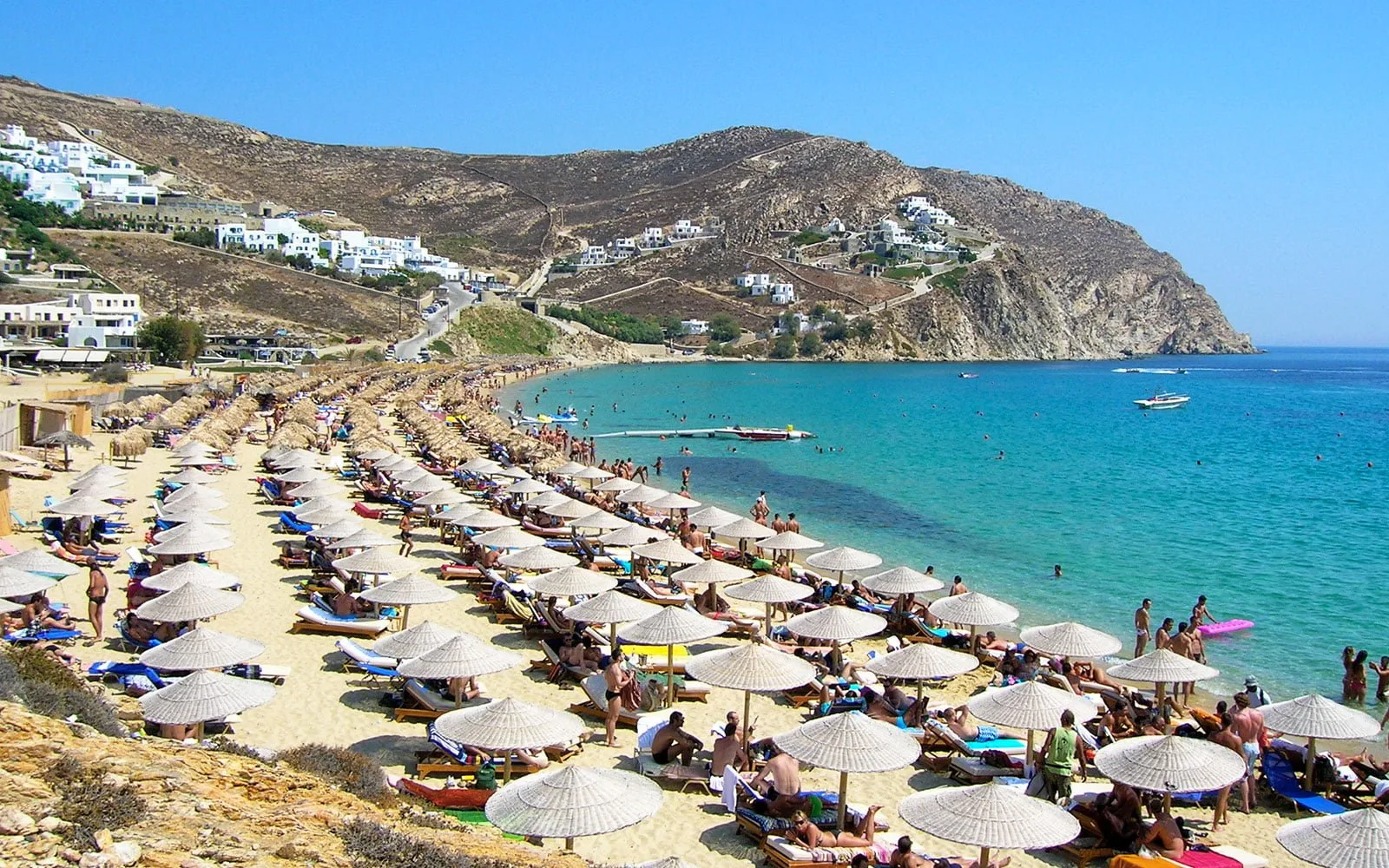 Elia watersports scene