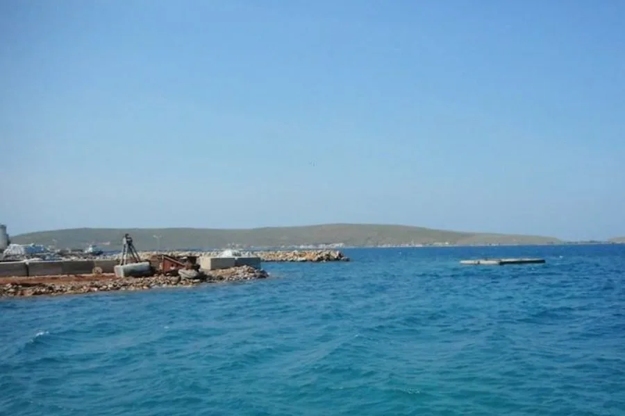 Limenas Sigriou watersports scene