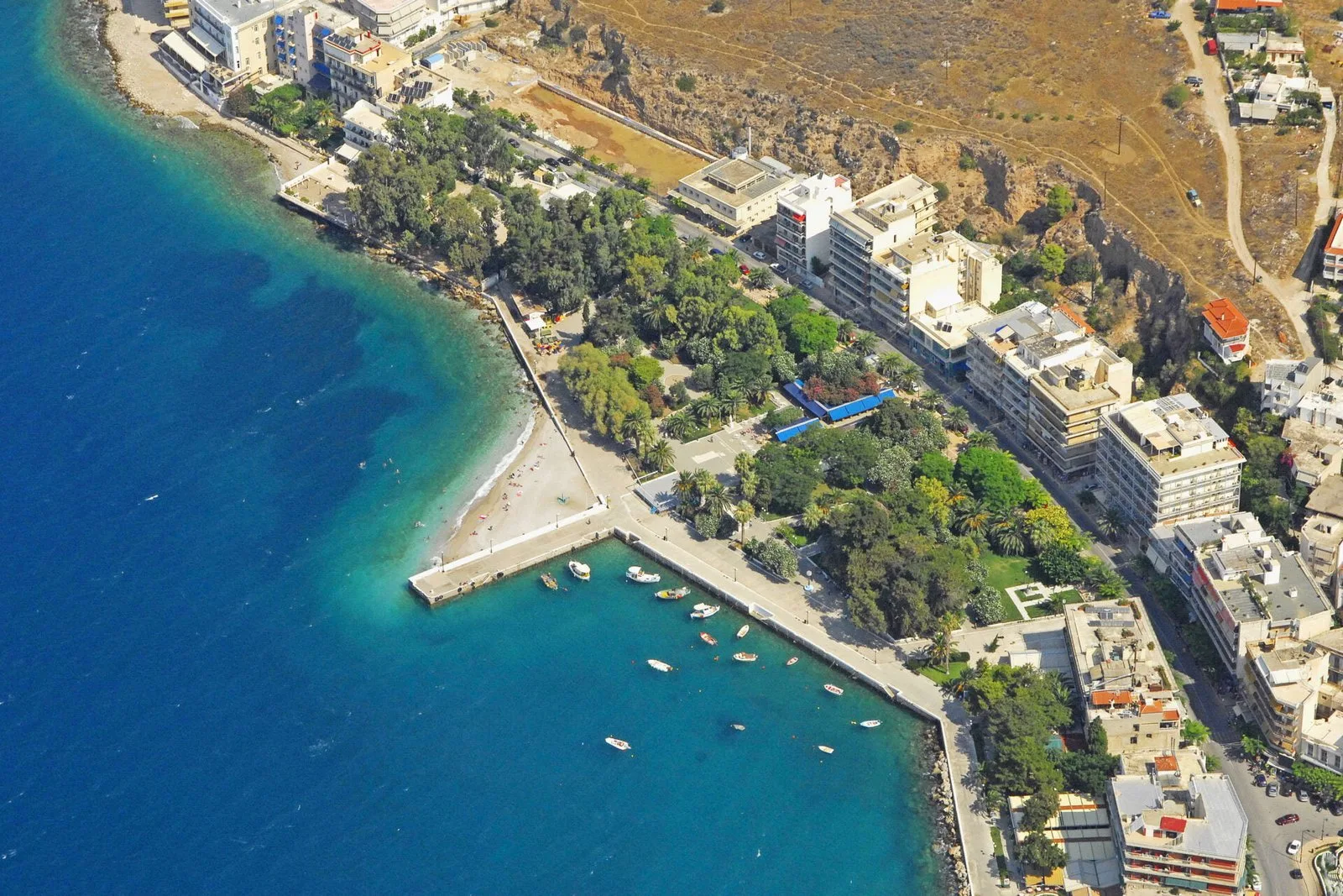 Loutrakiou watersports scene