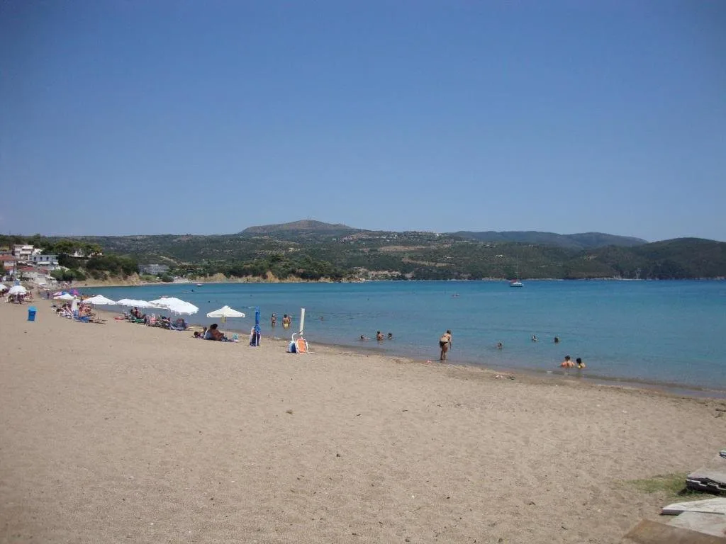 Mavrovouni Finikounta watersports scene