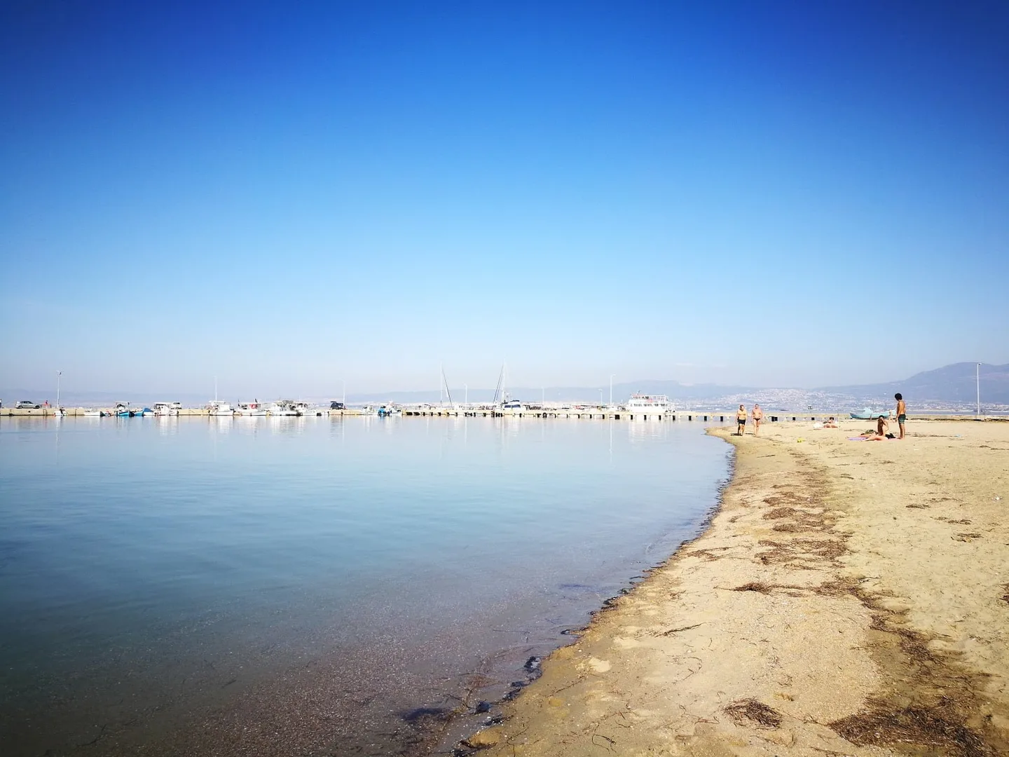 Neoi Epivates watersports scene