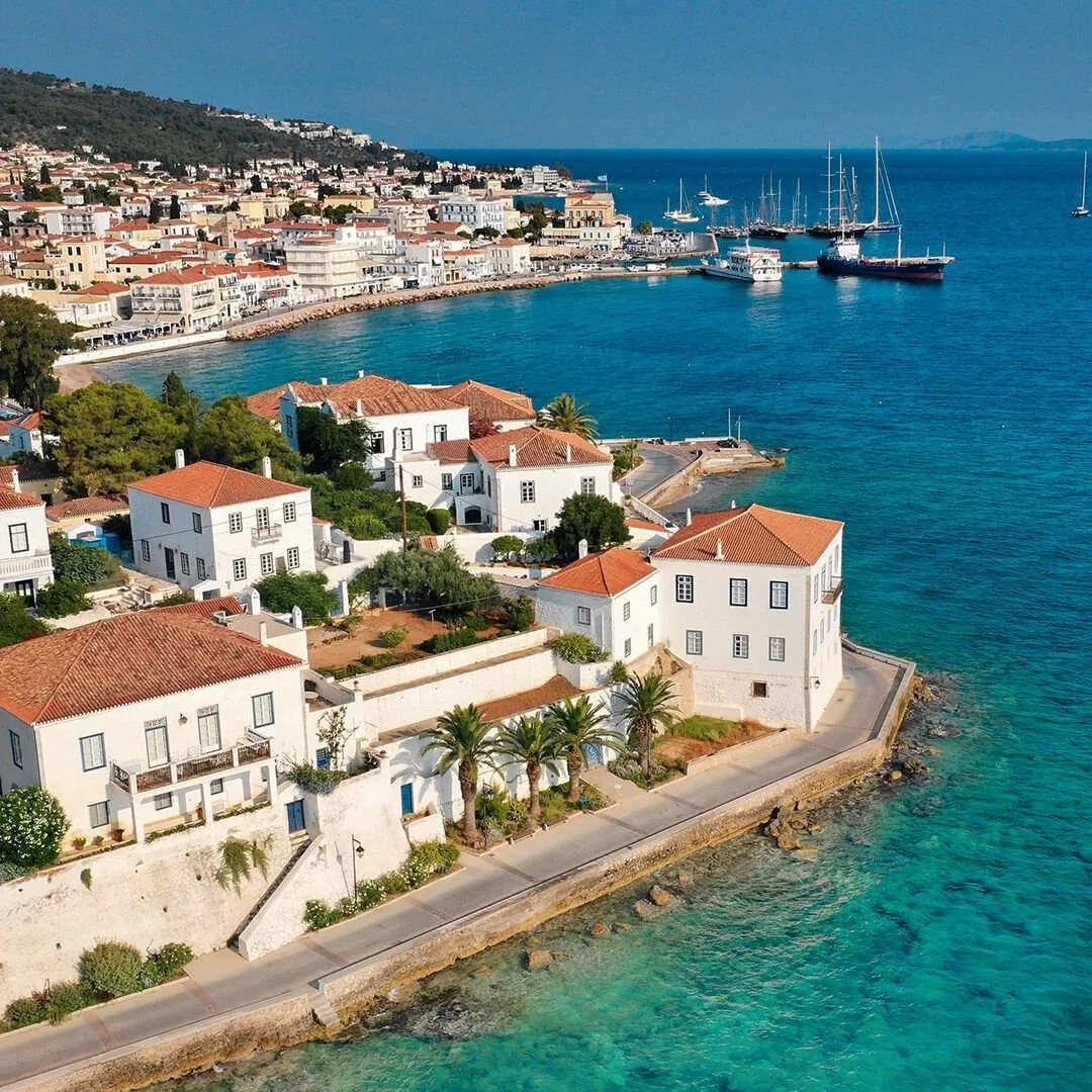 Scholes Spetson (A.K.S.S.) beach watersports, Attica, Greece