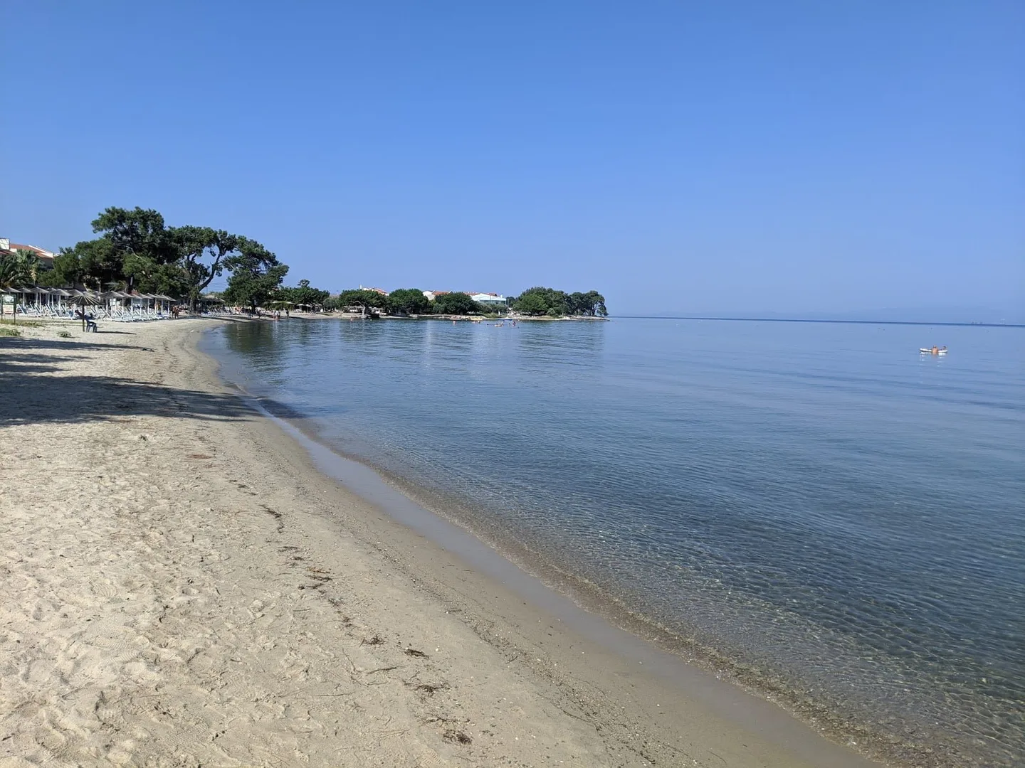 Skalas Rachoniou watersports scene