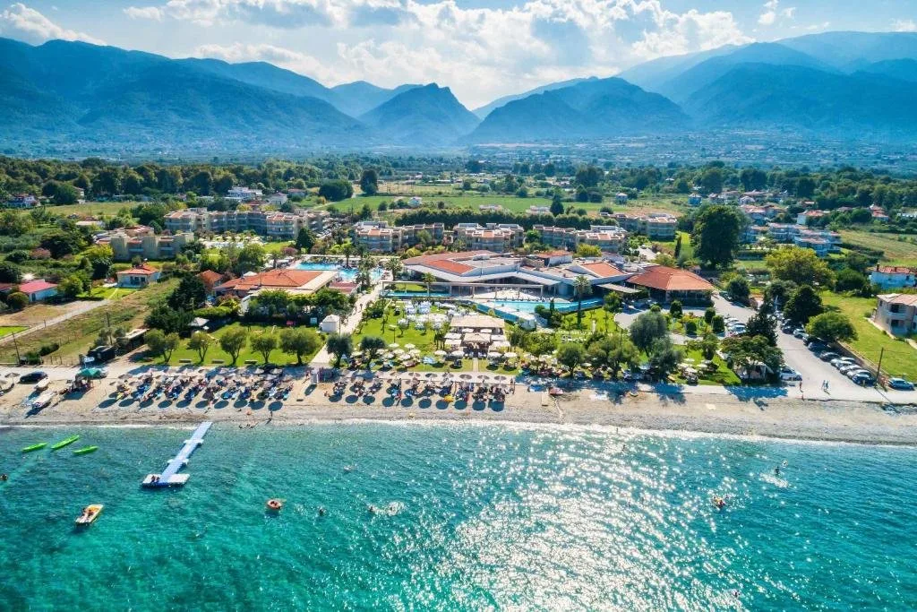 Akti Leptokarias (Posidon Pallas) watersports scene