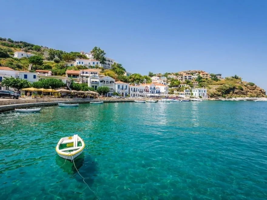 Alikes watersports scene